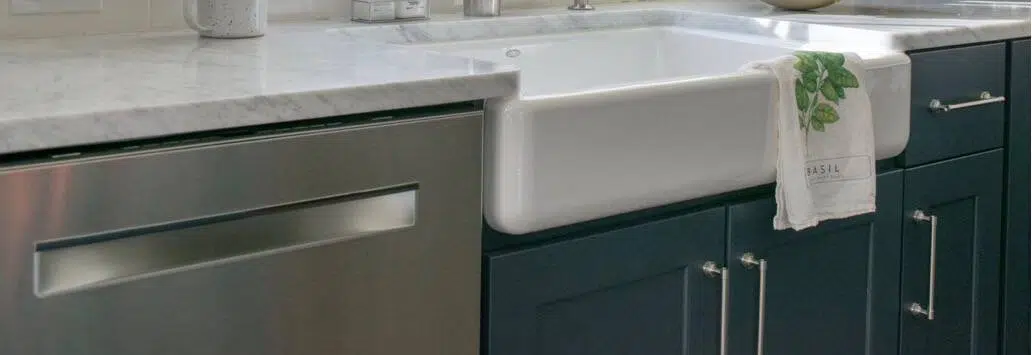 3 Ways to Style Your Farmhouse Sink