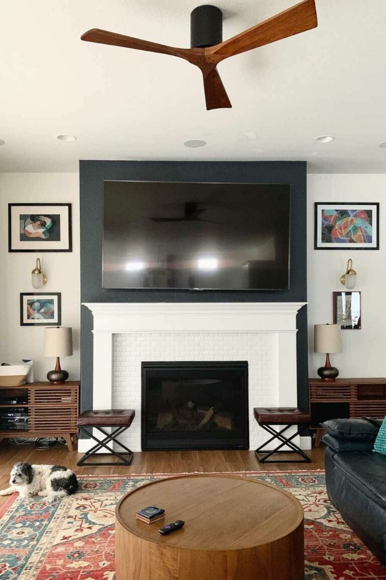 The Best White Paint Colors for Dark Rooms