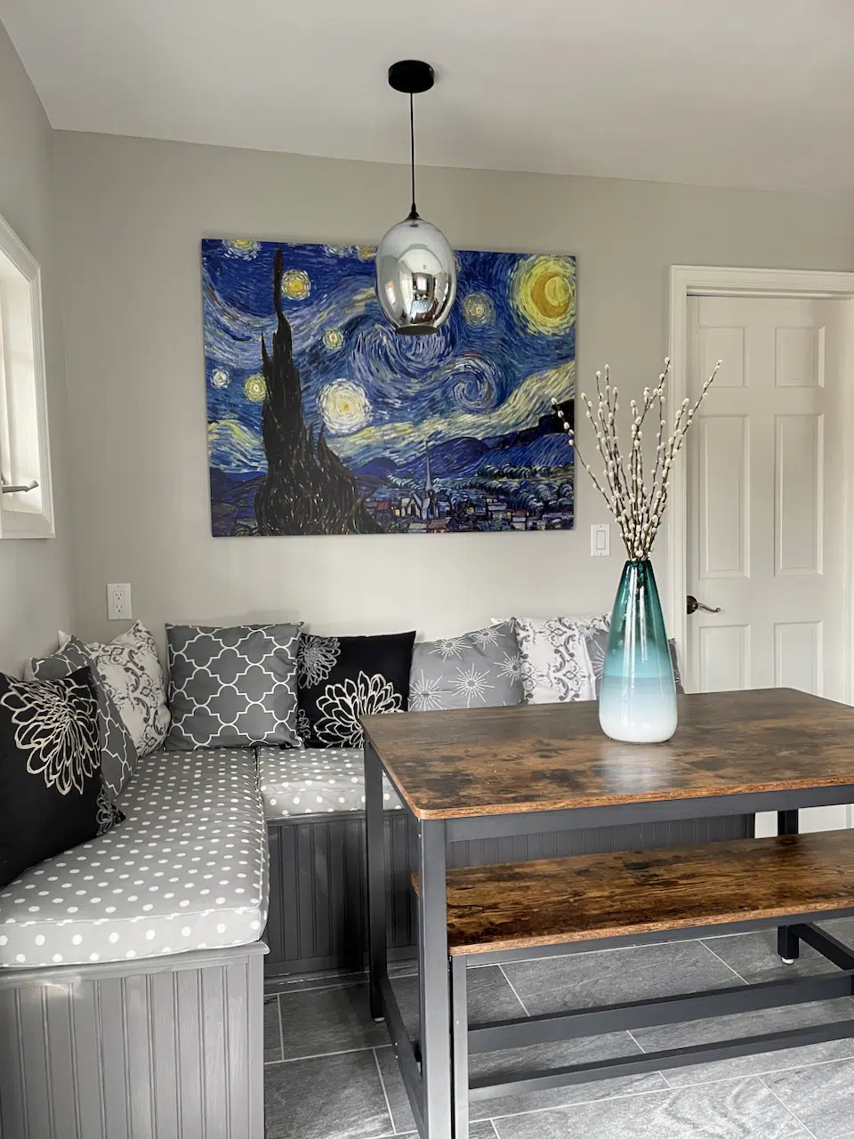 Dining Nook with Repose Gray walls