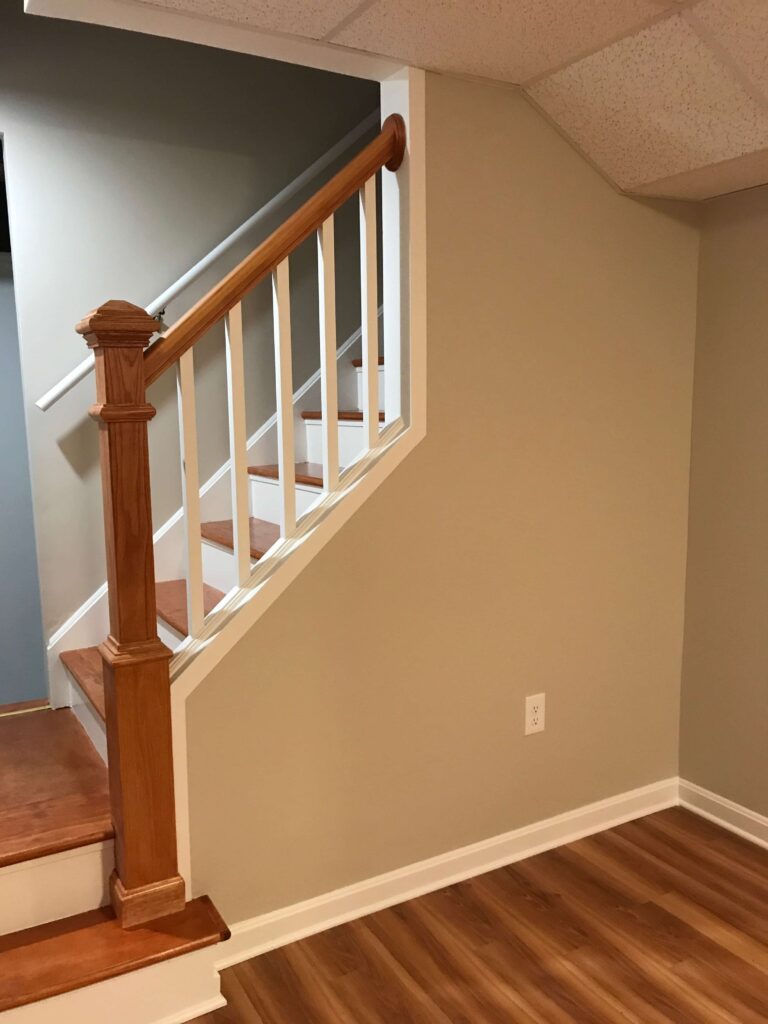 Benjamin Moore Edgecomb Gray basement