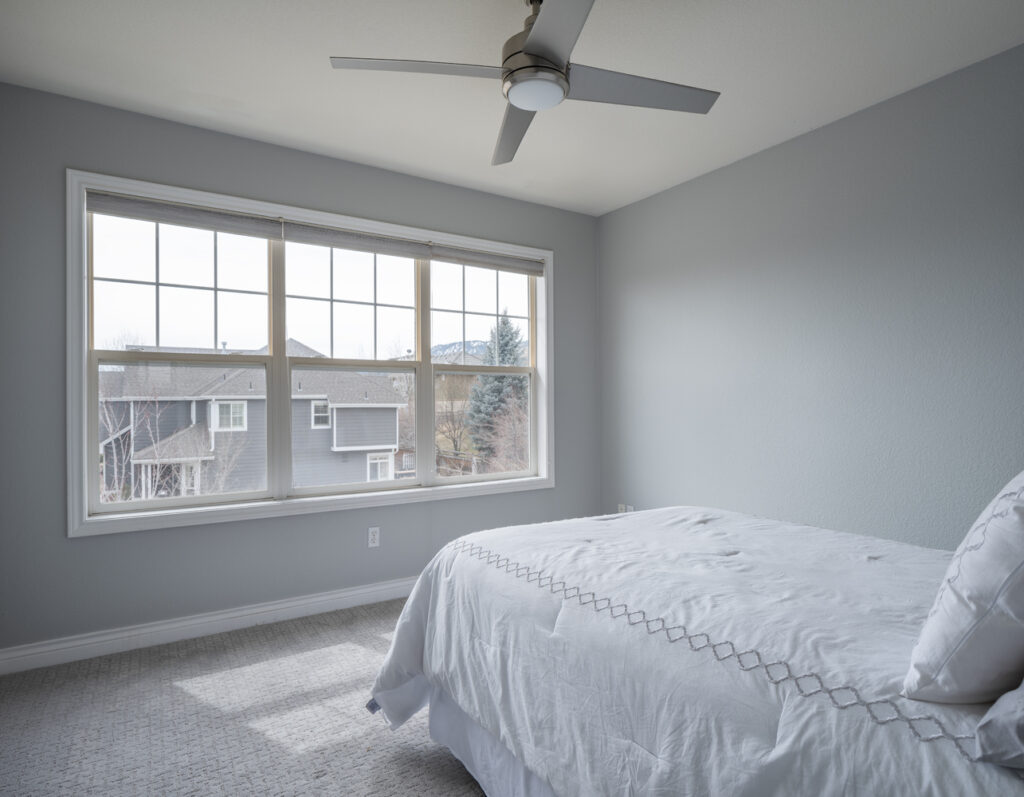 A Stonington Gray bedroom with blue undertones