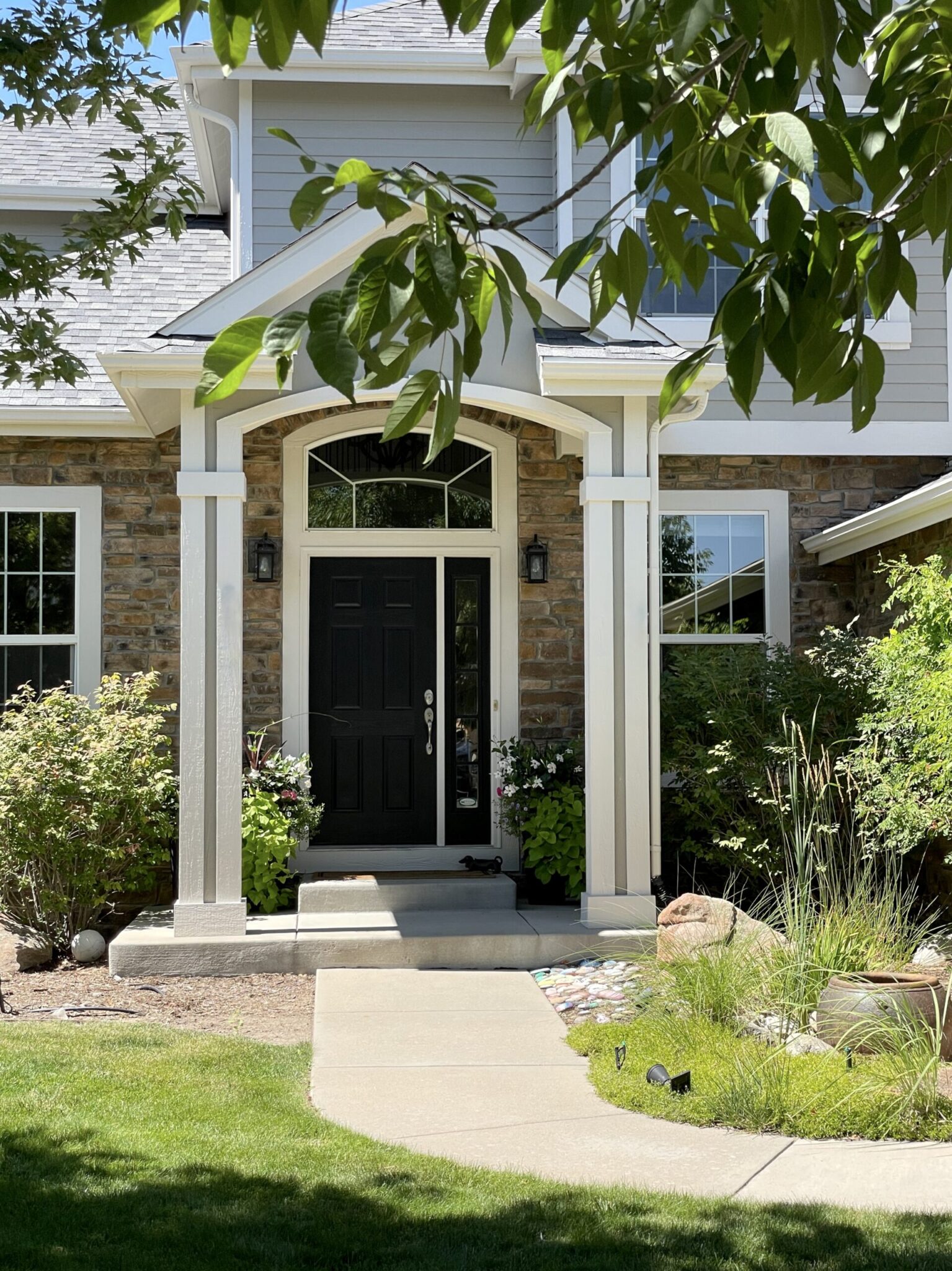 Sherwin-Williams Intellectual Gray (SW 7045) Color Review - Color Concierge