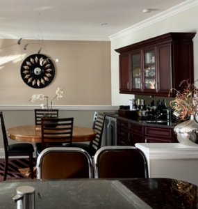 Benjamin Moore Natural Cream (OC-14) Color Review - Color Concierge