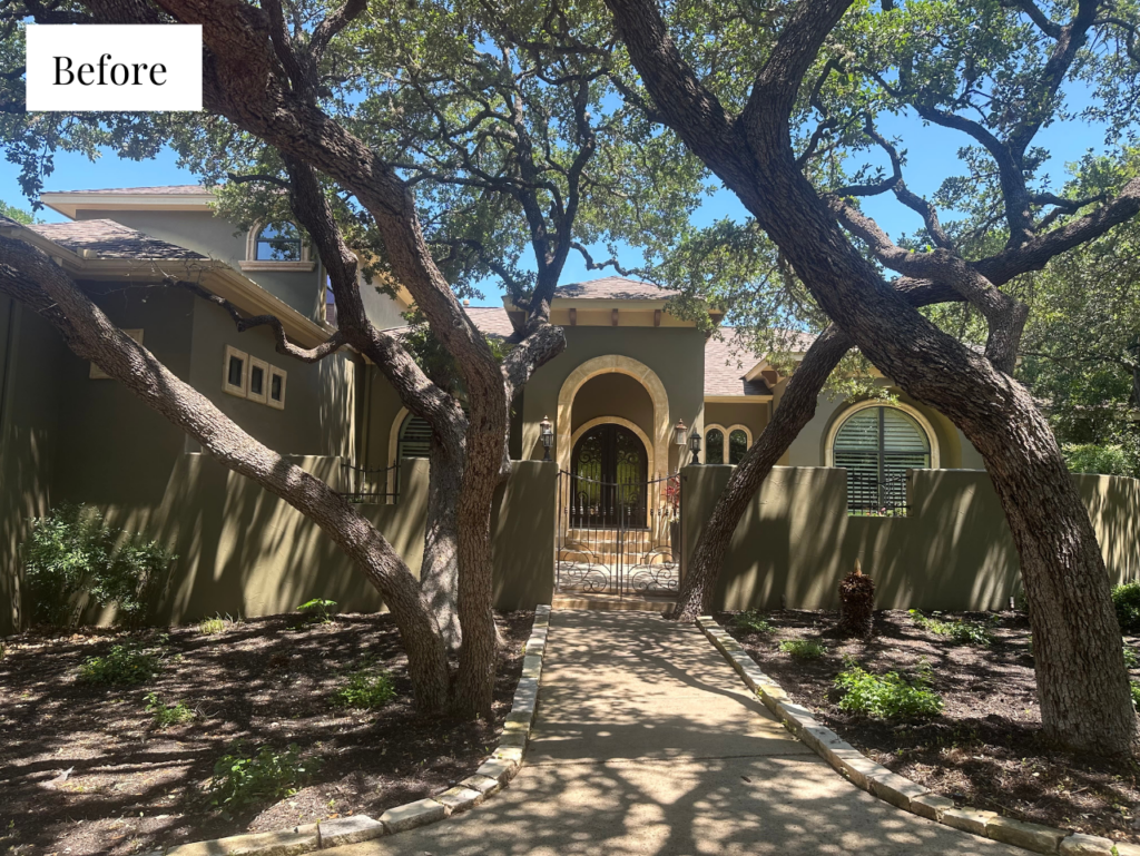 A before photo of a stucco house in Texas