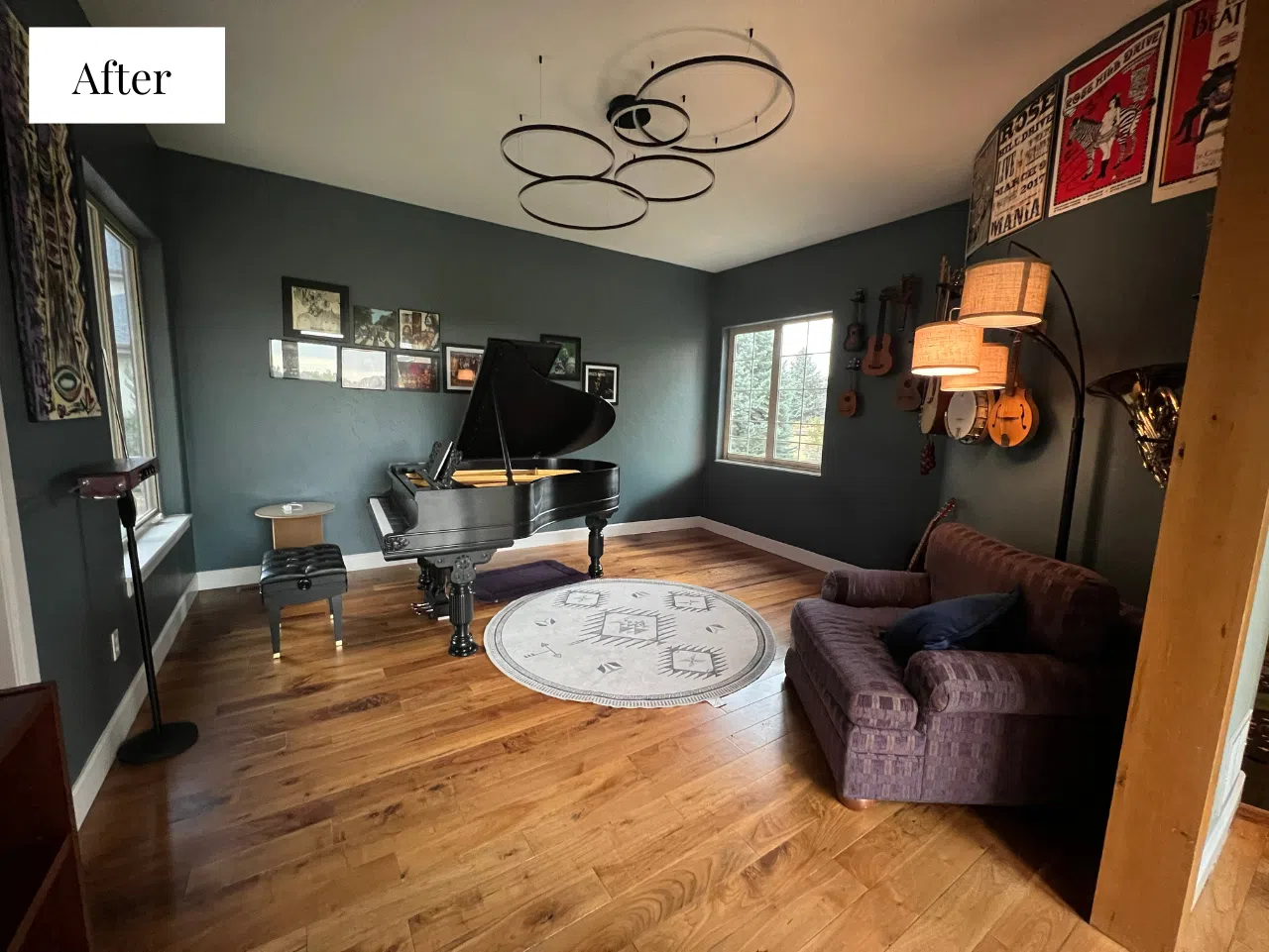 A Benjamin Moore Blue Spruce living room features a grand piano and colorful decor.