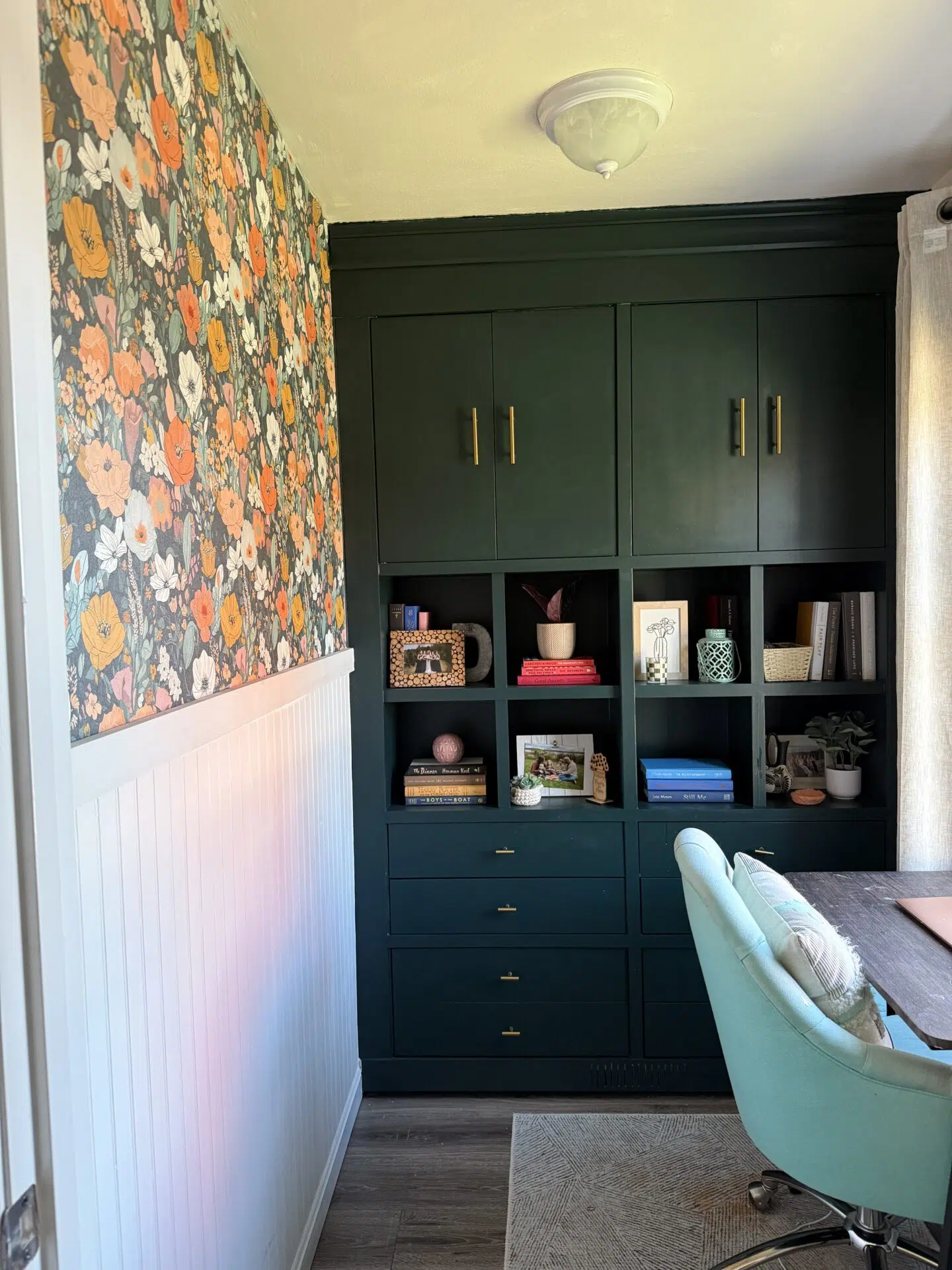 An office painted with BM Salamander paint.