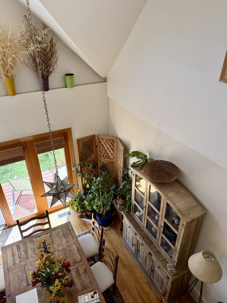 BM Mascarpone living room with White Dove loft