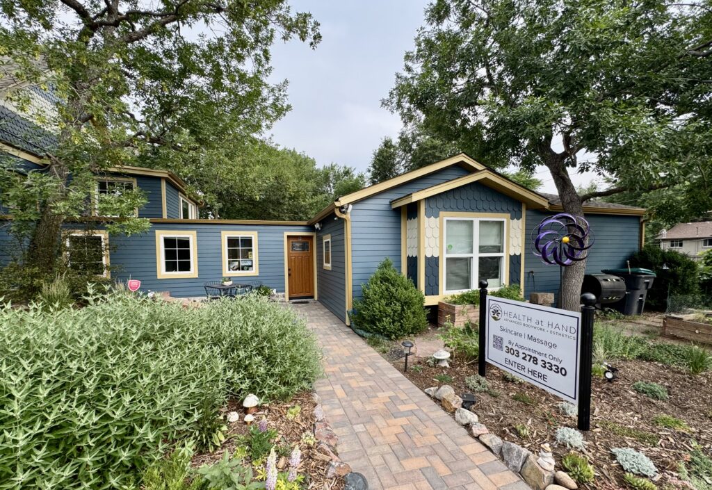 Explore this blue and yellow Victorian exterior palette for a historic home in Denver, CO. Want your own Victorian color scheme? Send me youn